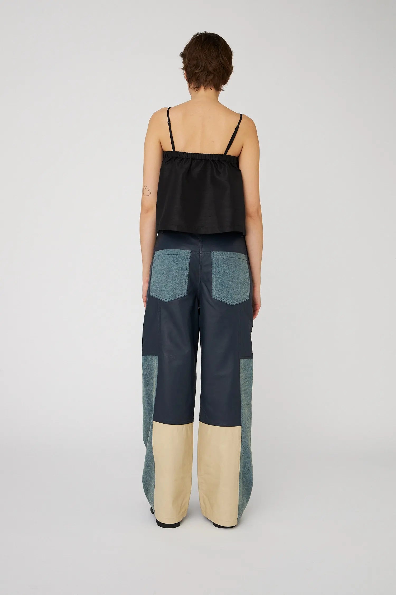 Stella Nova Crispy Bow Top Top 999 Black