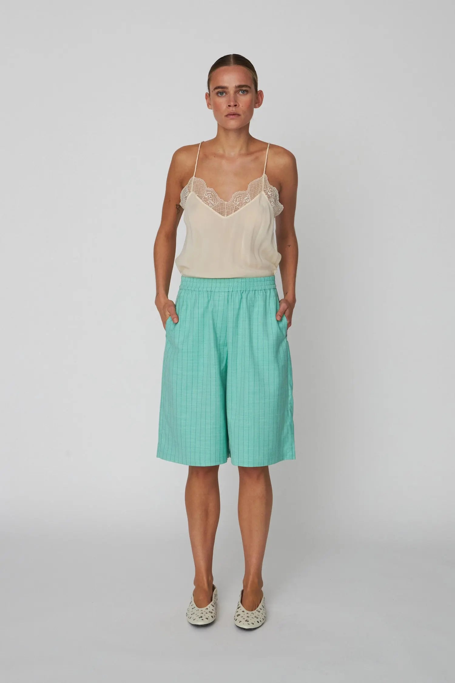 Stella Nova Pin Striped Shorts Short Pants 454 Bright Mint