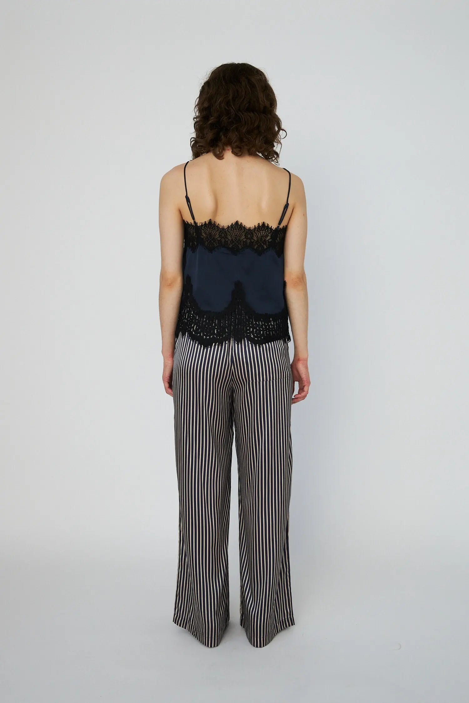 Stella Nova Delicate lace Top Top 401 Ultra Navy